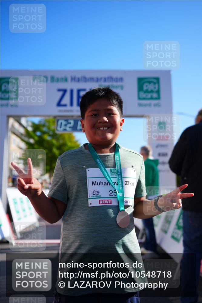 20.09.2026 - PSD Bank Halbmarathon LAZAROV Photography http://msf.ph/oto/10548718 20.09.2026 10:40:48 Ziel 259 meine-sportfotos.de