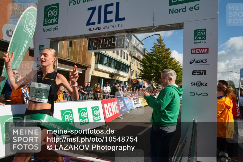 20.09.2026 - PSD Bank Halbmarathon LAZAROV Photography http://msf.ph/oto/10548754 20.09.2026 11:14:40 Ziel 4152, 4512 meine-sportfotos.de
