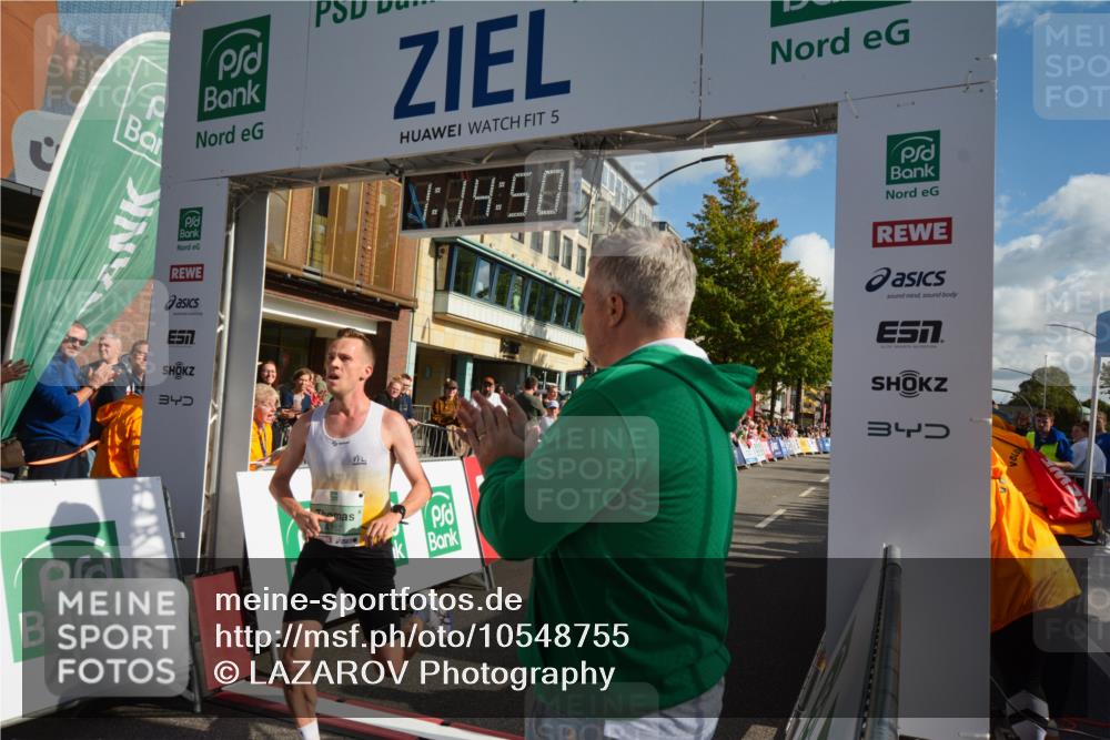 20.09.2026 - PSD Bank Halbmarathon LAZAROV Photography http://msf.ph/oto/10548755 20.09.2026 11:14:49 Ziel 4152 meine-sportfotos.de
