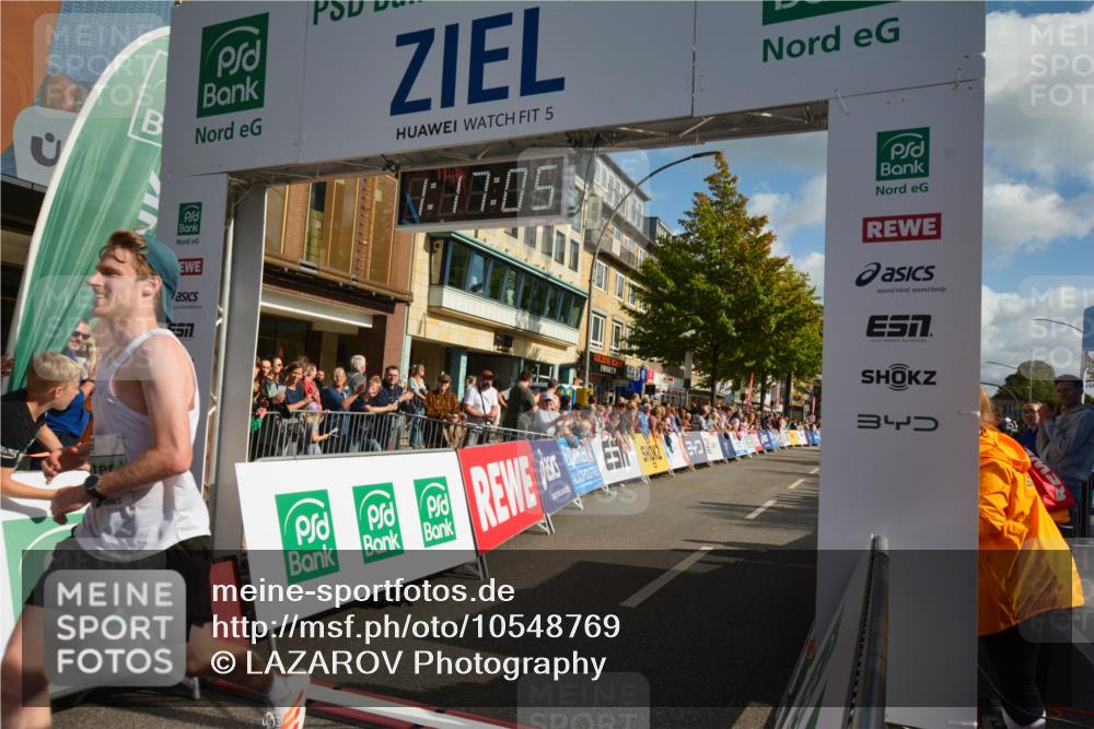 20.09.2026 - PSD Bank Halbmarathon LAZAROV Photography http://msf.ph/oto/10548769 20.09.2026 11:17:05 Ziel 1335, 4513 meine-sportfotos.de