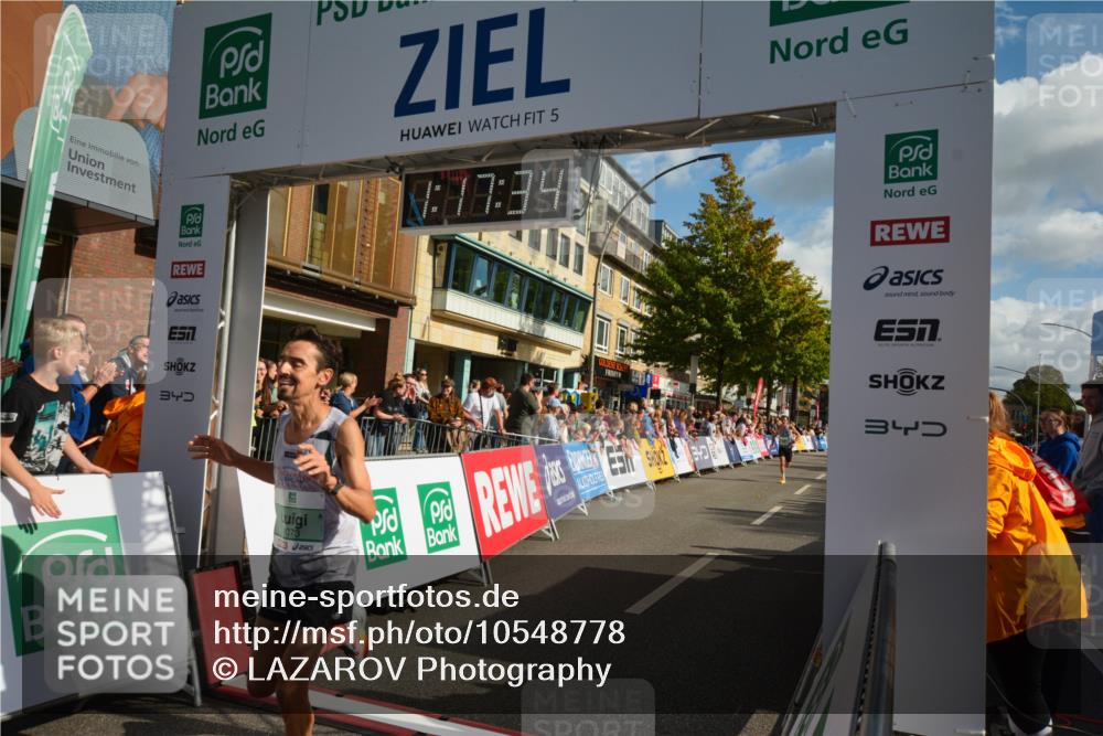 20.09.2026 - PSD Bank Halbmarathon LAZAROV Photography http://msf.ph/oto/10548778 20.09.2026 11:17:34 Ziel 1073, 4546 meine-sportfotos.de