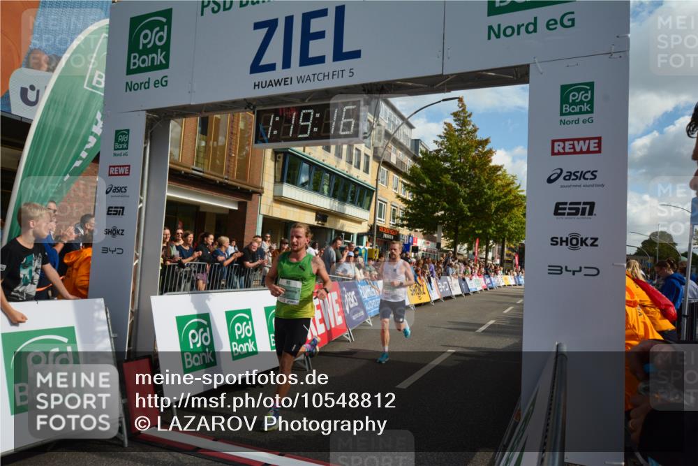 20.09.2026 - PSD Bank Halbmarathon LAZAROV Photography http://msf.ph/oto/10548812 20.09.2026 11:19:16 Ziel 2541, 3272, 4169 meine-sportfotos.de