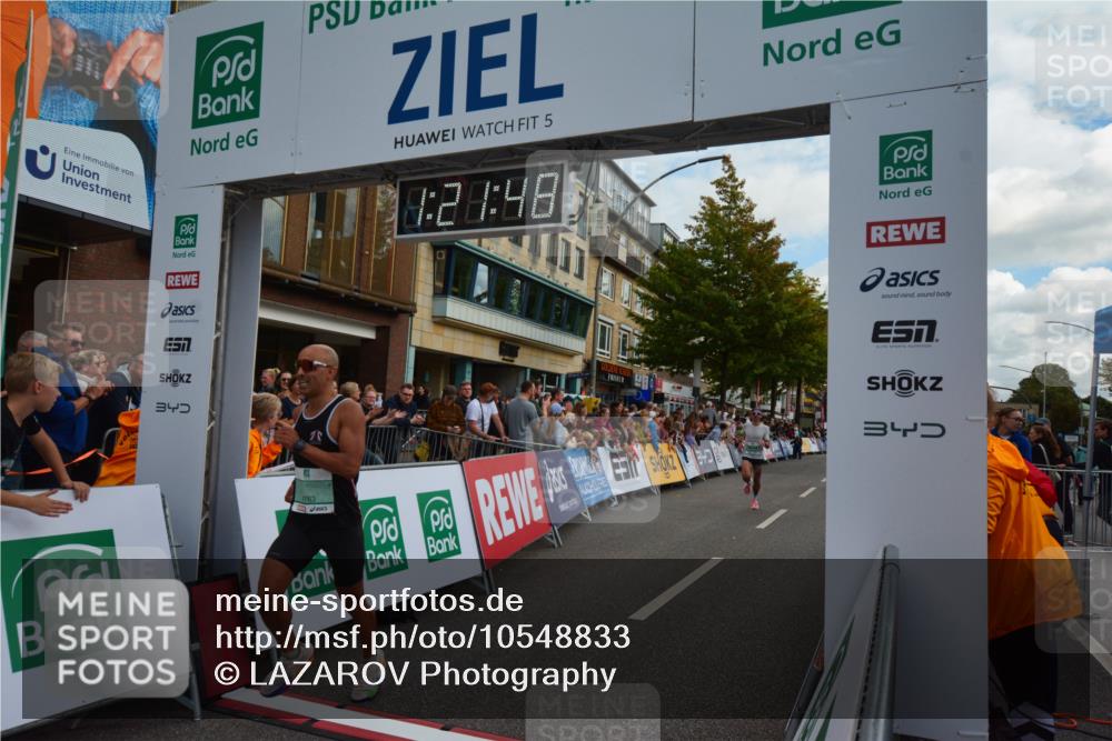 20.09.2026 - PSD Bank Halbmarathon LAZAROV Photography http://msf.ph/oto/10548833 20.09.2026 11:21:47 Ziel 1762, 2184, 4763 meine-sportfotos.de