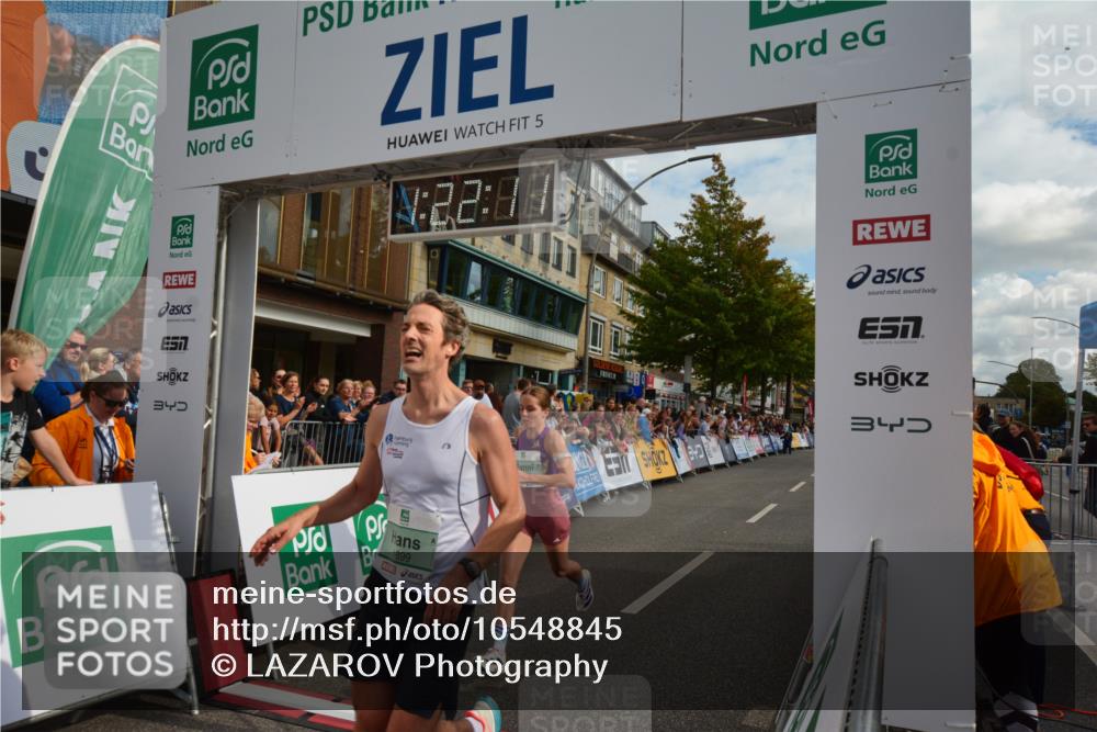 20.09.2026 - PSD Bank Halbmarathon LAZAROV Photography http://msf.ph/oto/10548845 20.09.2026 11:22:10 Ziel 1899, 3995 meine-sportfotos.de