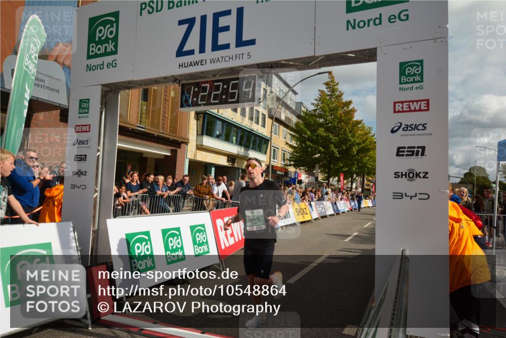 20.09.2026 - PSD Bank Halbmarathon LAZAROV Photography http://msf.ph/oto/10548864 20.09.2026 11:22:54 Ziel 3169, 3992 meine-sportfotos.de