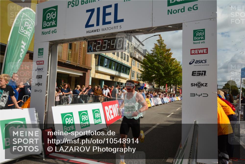 20.09.2026 - PSD Bank Halbmarathon LAZAROV Photography http://msf.ph/oto/10548914 20.09.2026 11:23:39 Ziel 1842, 4268 meine-sportfotos.de