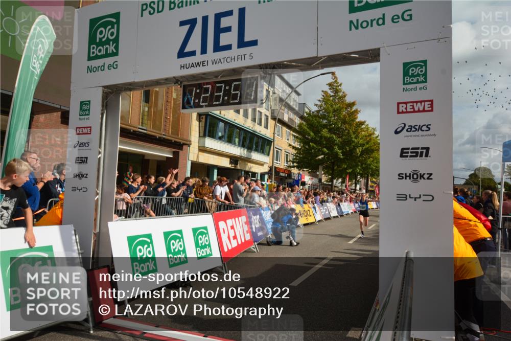 20.09.2026 - PSD Bank Halbmarathon LAZAROV Photography http://msf.ph/oto/10548922 20.09.2026 11:23:50 Ziel 1024, 1842, 2776, 3377, 4146, 4227 meine-sportfotos.de