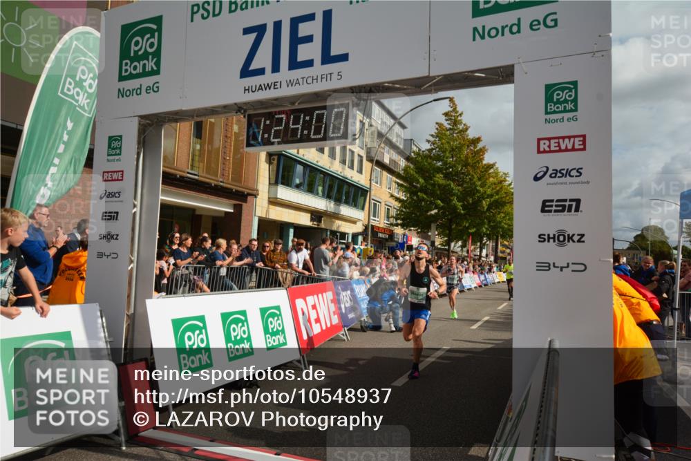 20.09.2026 - PSD Bank Halbmarathon LAZAROV Photography http://msf.ph/oto/10548937 20.09.2026 11:23:59 Ziel 1024, 2776, 2779, 3377, 4105, 4146, 4227, 4545, 4558 meine-sportfotos.de