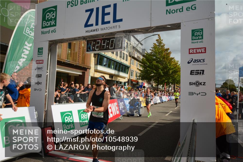 20.09.2026 - PSD Bank Halbmarathon LAZAROV Photography http://msf.ph/oto/10548939 20.09.2026 11:24:00 Ziel 1024, 2776, 2779, 4105, 4146, 4227, 4545, 4558 meine-sportfotos.de