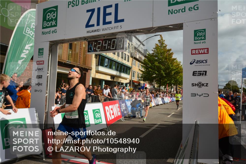 20.09.2026 - PSD Bank Halbmarathon LAZAROV Photography http://msf.ph/oto/10548940 20.09.2026 11:24:00 Ziel 1024, 2776, 2779, 4105, 4146, 4227, 4545, 4558 meine-sportfotos.de