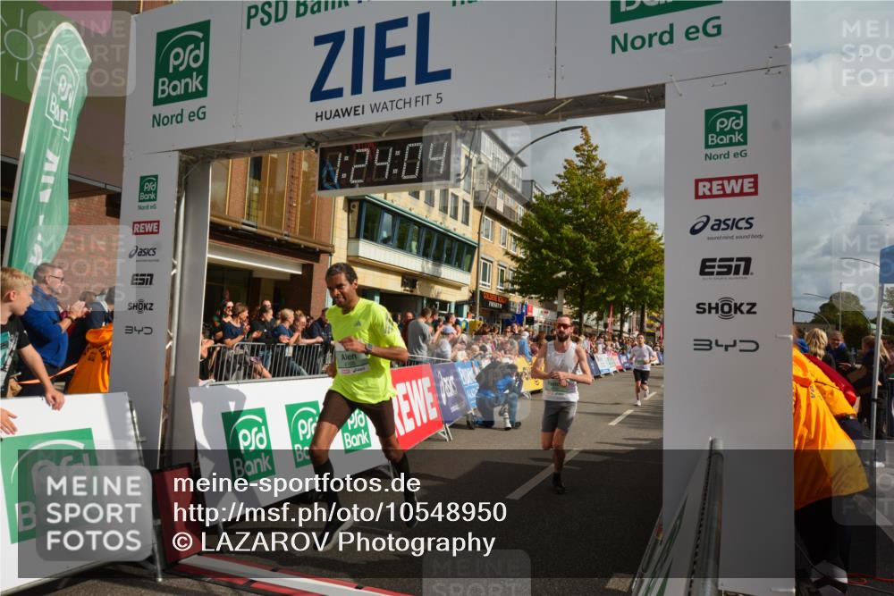 20.09.2026 - PSD Bank Halbmarathon LAZAROV Photography http://msf.ph/oto/10548950 20.09.2026 11:24:03 Ziel 1024, 2776, 2779, 4105, 4146, 4227, 4545, 4558 meine-sportfotos.de