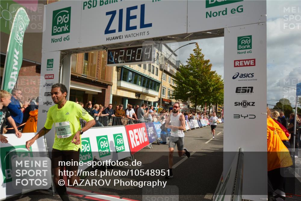 20.09.2026 - PSD Bank Halbmarathon LAZAROV Photography http://msf.ph/oto/10548951 20.09.2026 11:24:03 Ziel 1024, 2776, 2779, 4105, 4146, 4227, 4545, 4558 meine-sportfotos.de