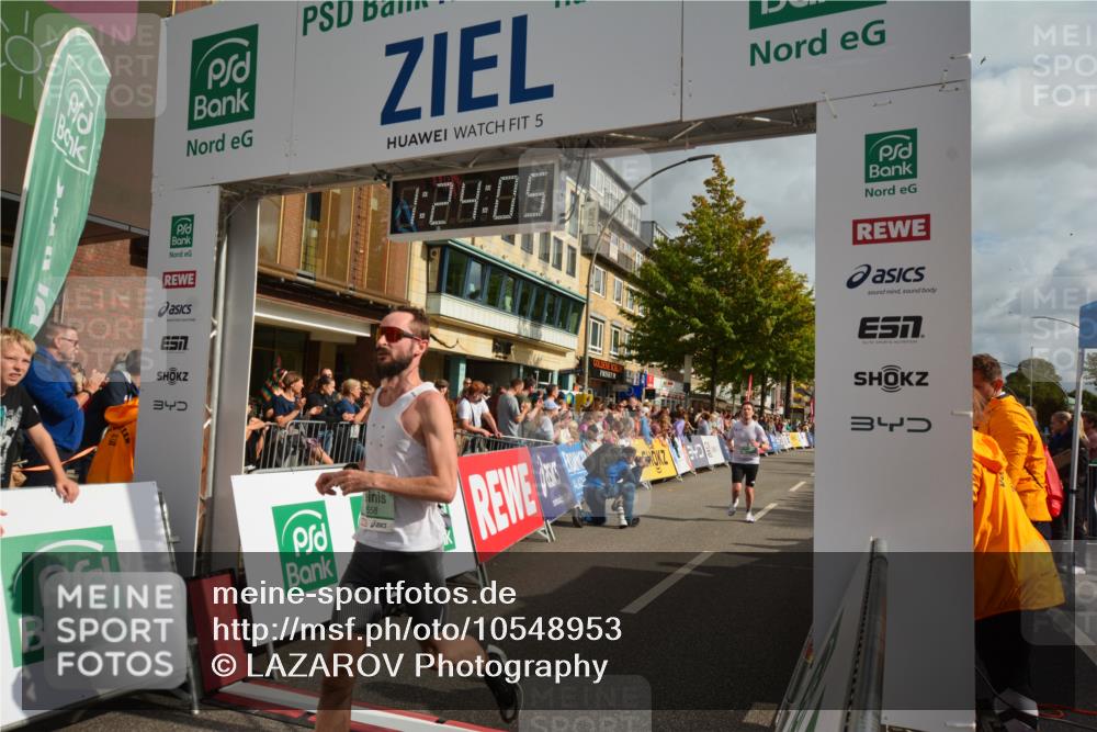 20.09.2026 - PSD Bank Halbmarathon LAZAROV Photography http://msf.ph/oto/10548953 20.09.2026 11:24:04 Ziel 2776, 2779, 4105, 4146, 4176, 4227, 4545, 4558 meine-sportfotos.de