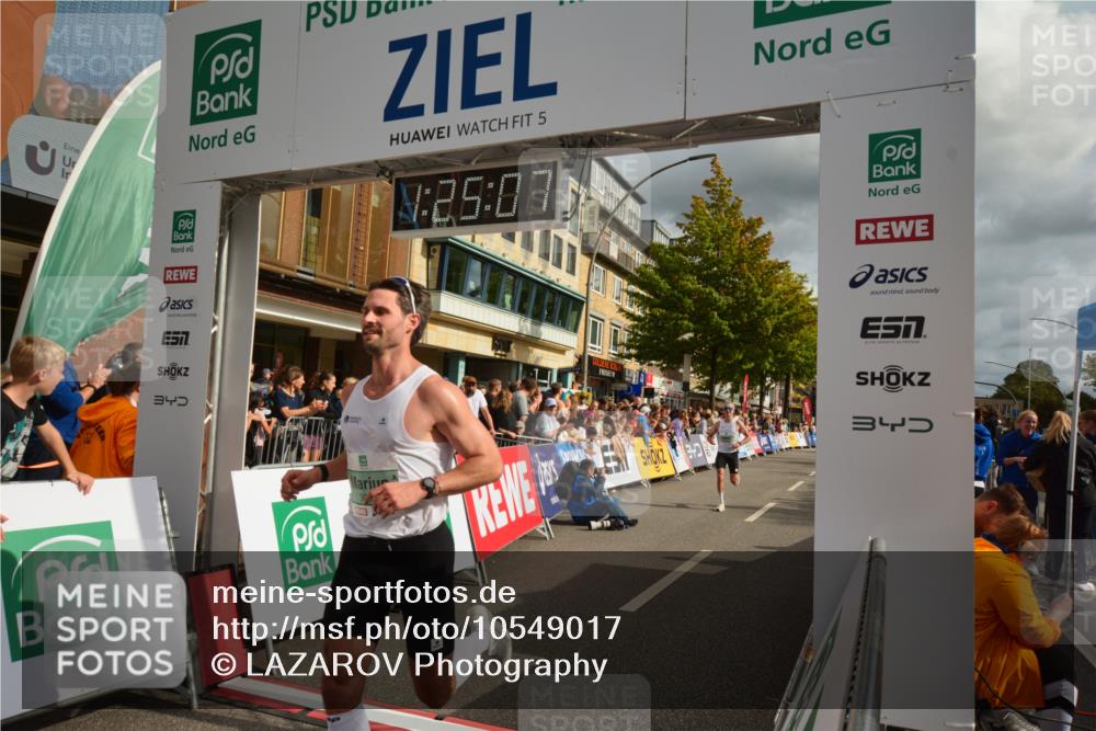 20.09.2026 - PSD Bank Halbmarathon LAZAROV Photography http://msf.ph/oto/10549017 20.09.2026 11:25:06 Ziel 2438, 3087, 4765 meine-sportfotos.de