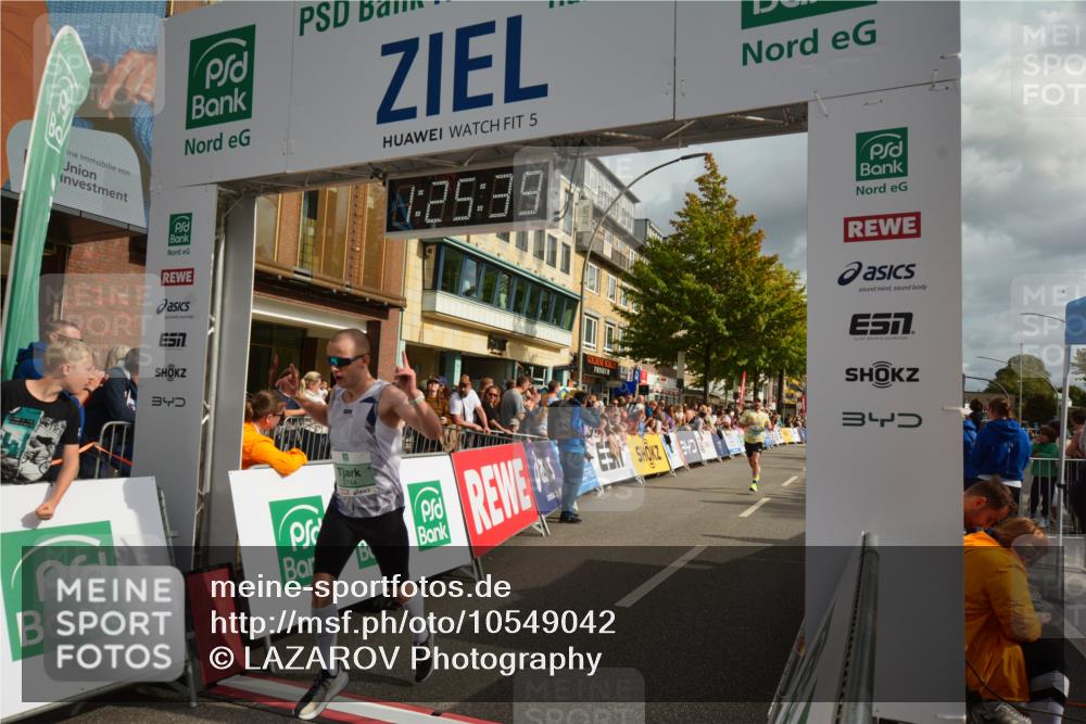 20.09.2026 - PSD Bank Halbmarathon LAZAROV Photography http://msf.ph/oto/10549042 20.09.2026 11:25:39 Ziel 1428, 2744 meine-sportfotos.de
