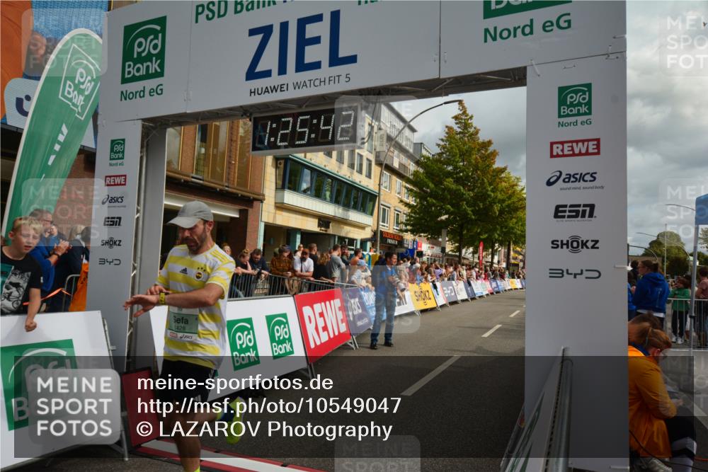 20.09.2026 - PSD Bank Halbmarathon LAZAROV Photography http://msf.ph/oto/10549047 20.09.2026 11:25:42 Ziel 1428, 2744 meine-sportfotos.de
