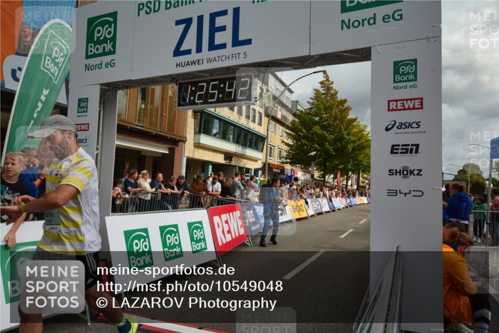 20.09.2026 - PSD Bank Halbmarathon LAZAROV Photography http://msf.ph/oto/10549048 20.09.2026 11:25:42 Ziel 1428, 2744 meine-sportfotos.de