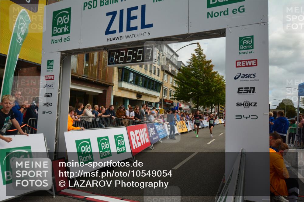 20.09.2026 - PSD Bank Halbmarathon LAZAROV Photography http://msf.ph/oto/10549054 20.09.2026 11:25:57 Ziel 2377, 2388, 4133, 4277, 4729 meine-sportfotos.de