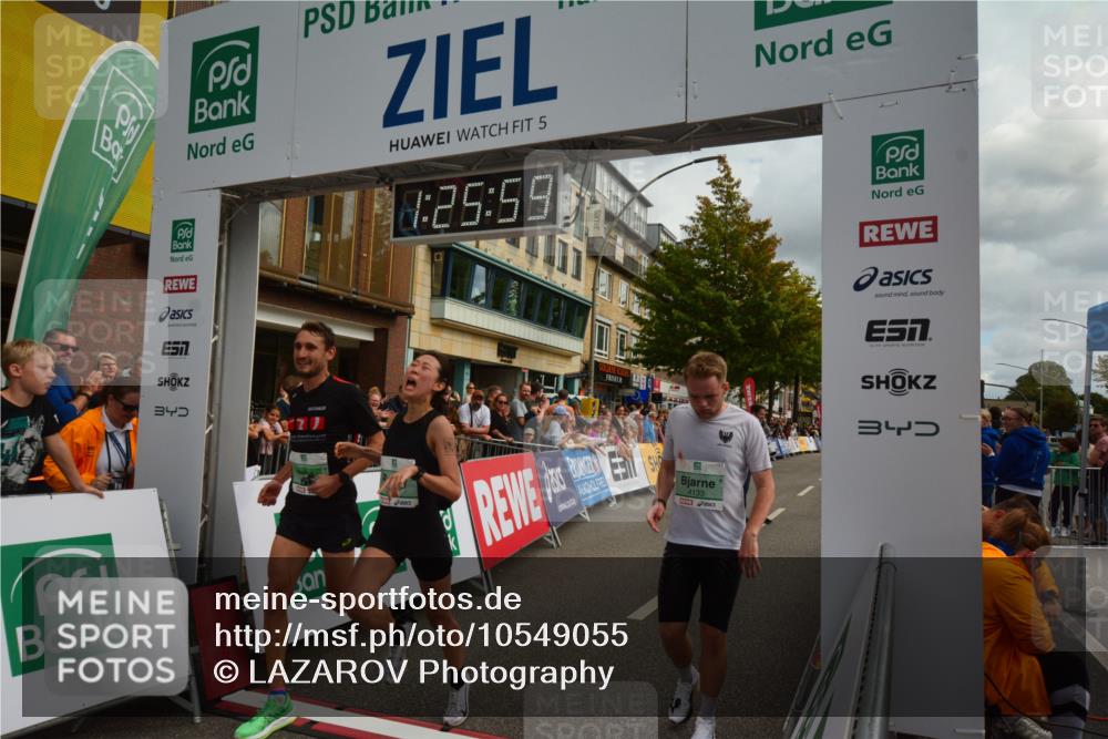 20.09.2026 - PSD Bank Halbmarathon LAZAROV Photography http://msf.ph/oto/10549055 20.09.2026 11:25:59 Ziel 2377, 2388, 4133, 4277, 4347, 4729 meine-sportfotos.de