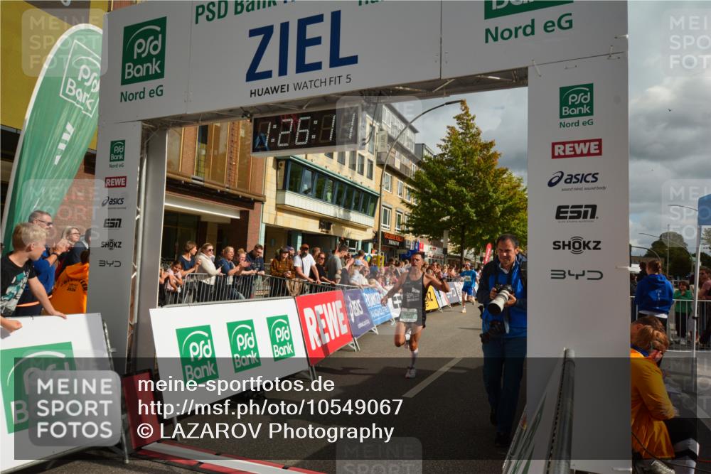 20.09.2026 - PSD Bank Halbmarathon LAZAROV Photography http://msf.ph/oto/10549067 20.09.2026 11:26:10 Ziel 2333, 3710, 4347, 4518 meine-sportfotos.de