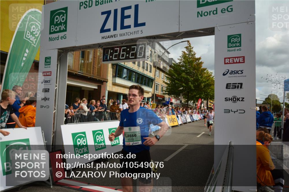 20.09.2026 - PSD Bank Halbmarathon LAZAROV Photography http://msf.ph/oto/10549076 20.09.2026 11:26:19 Ziel 1518, 2333, 2603, 2620, 3710, 4174, 4518 meine-sportfotos.de