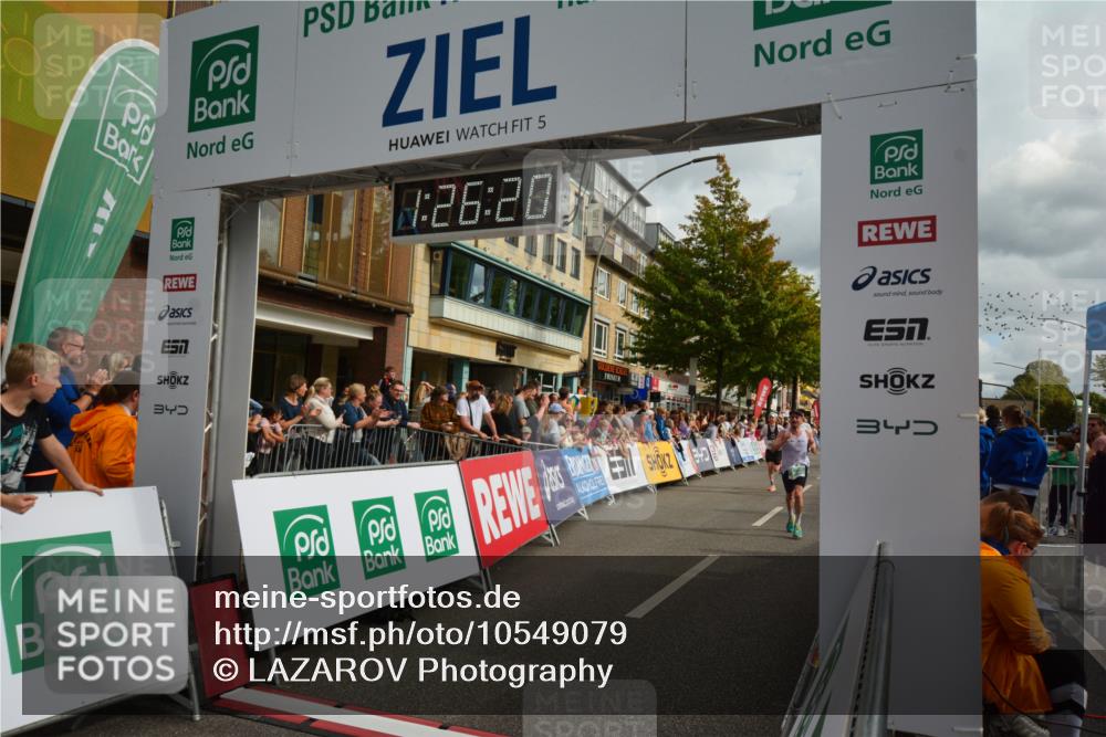 20.09.2026 - PSD Bank Halbmarathon LAZAROV Photography http://msf.ph/oto/10549079 20.09.2026 11:26:20 Ziel 1518, 2333, 2603, 2620, 3710, 4174, 4518 meine-sportfotos.de