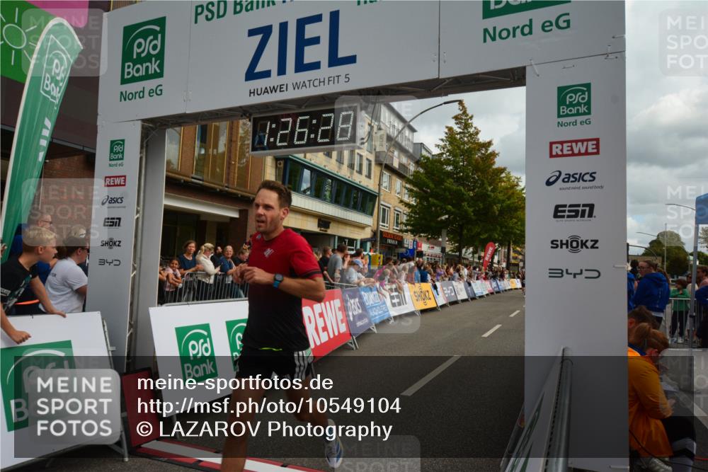 20.09.2026 - PSD Bank Halbmarathon LAZAROV Photography http://msf.ph/oto/10549104 20.09.2026 11:26:28 Ziel 1518, 2603, 2620, 3081, 3710, 4174, 4373, 4396 meine-sportfotos.de