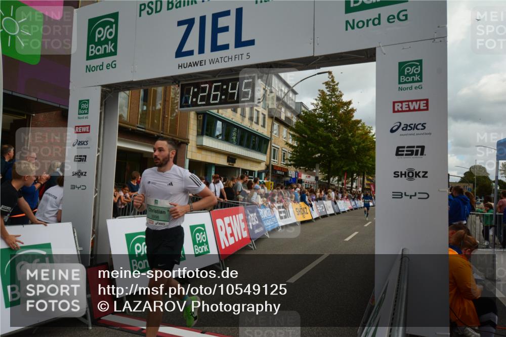 20.09.2026 - PSD Bank Halbmarathon LAZAROV Photography http://msf.ph/oto/10549125 20.09.2026 11:26:45 Ziel 1287, 1950, 2292, 3886, 3998, 4056 meine-sportfotos.de