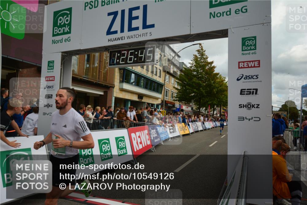 20.09.2026 - PSD Bank Halbmarathon LAZAROV Photography http://msf.ph/oto/10549126 20.09.2026 11:26:45 Ziel 1287, 1950, 2292, 3886, 3998, 4056 meine-sportfotos.de