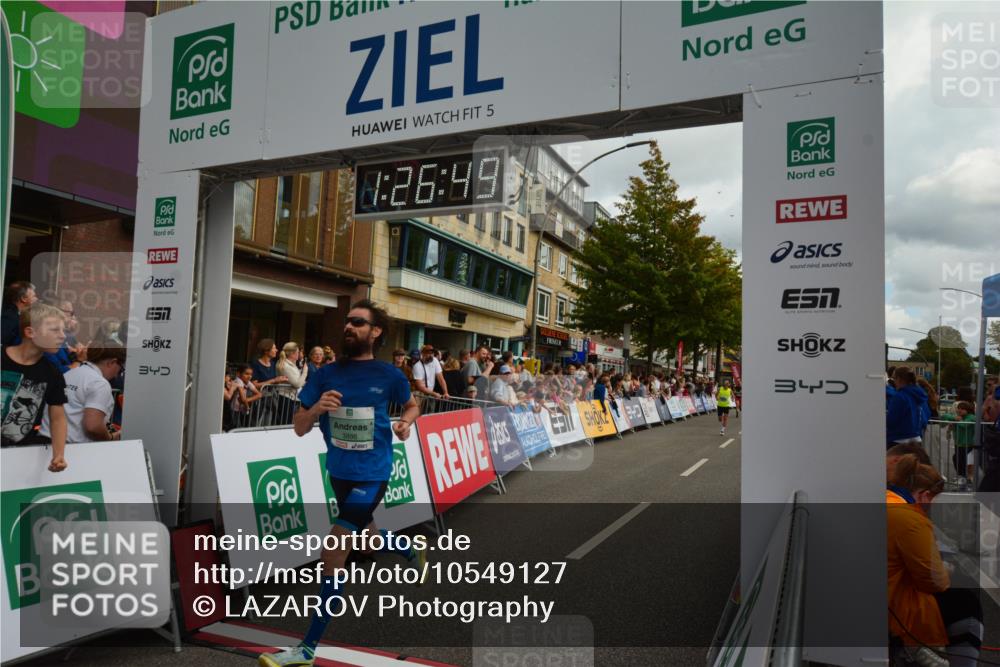 20.09.2026 - PSD Bank Halbmarathon LAZAROV Photography http://msf.ph/oto/10549127 20.09.2026 11:26:49 Ziel 1287, 1950, 2292, 2845, 3886, 3998, 4056 meine-sportfotos.de