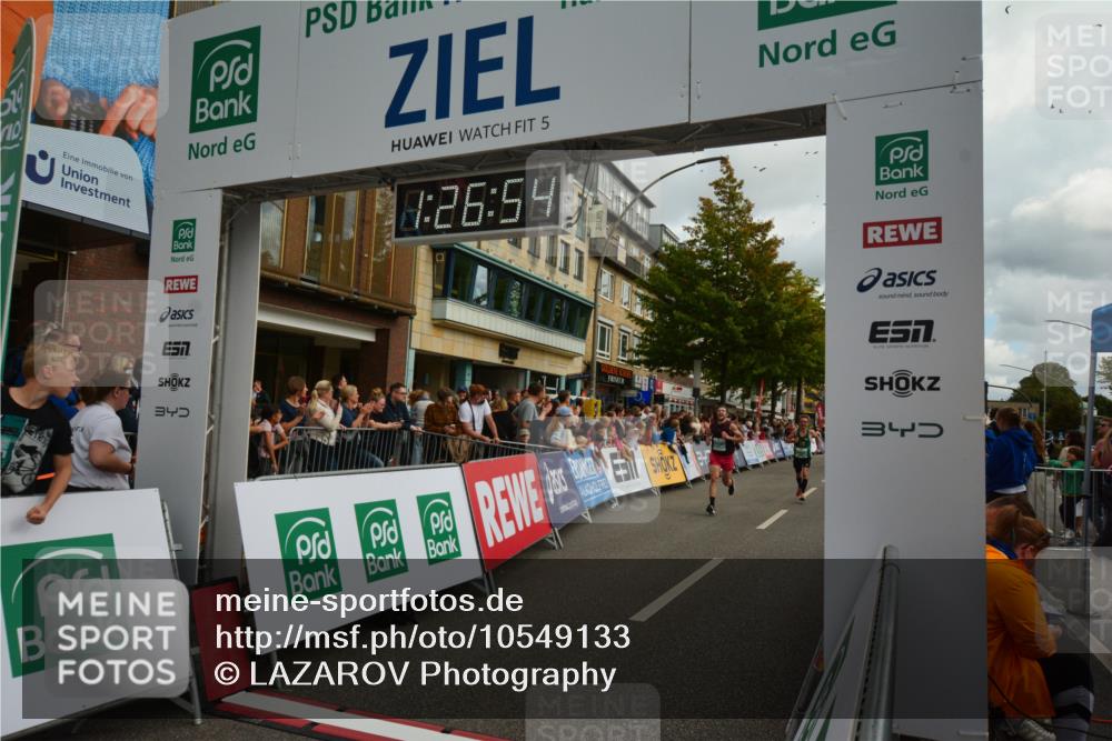 20.09.2026 - PSD Bank Halbmarathon LAZAROV Photography http://msf.ph/oto/10549133 20.09.2026 11:26:53 Ziel 1287, 2292, 2346, 2845, 3886, 4056 meine-sportfotos.de