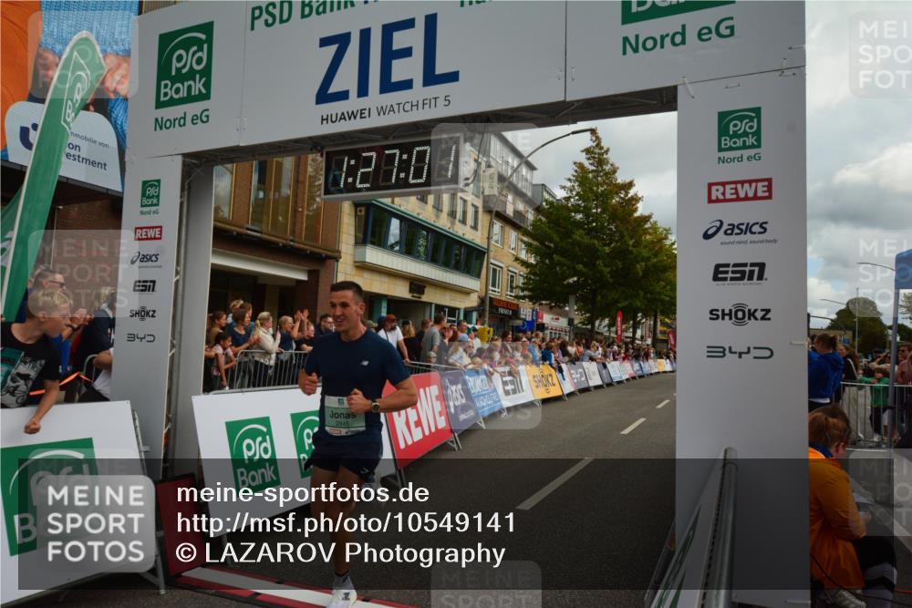 20.09.2026 - PSD Bank Halbmarathon LAZAROV Photography http://msf.ph/oto/10549141 20.09.2026 11:27:00 Ziel 1287, 1574, 2346, 2845, 3870, 4056, 4553 meine-sportfotos.de