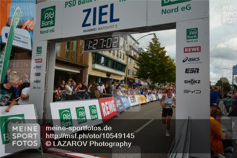 20.09.2026 - PSD Bank Halbmarathon LAZAROV Photography http://msf.ph/oto/10549145 20.09.2026 11:27:01 Ziel 1287, 1574, 2346, 2845, 3870, 4056, 4553 meine-sportfotos.de