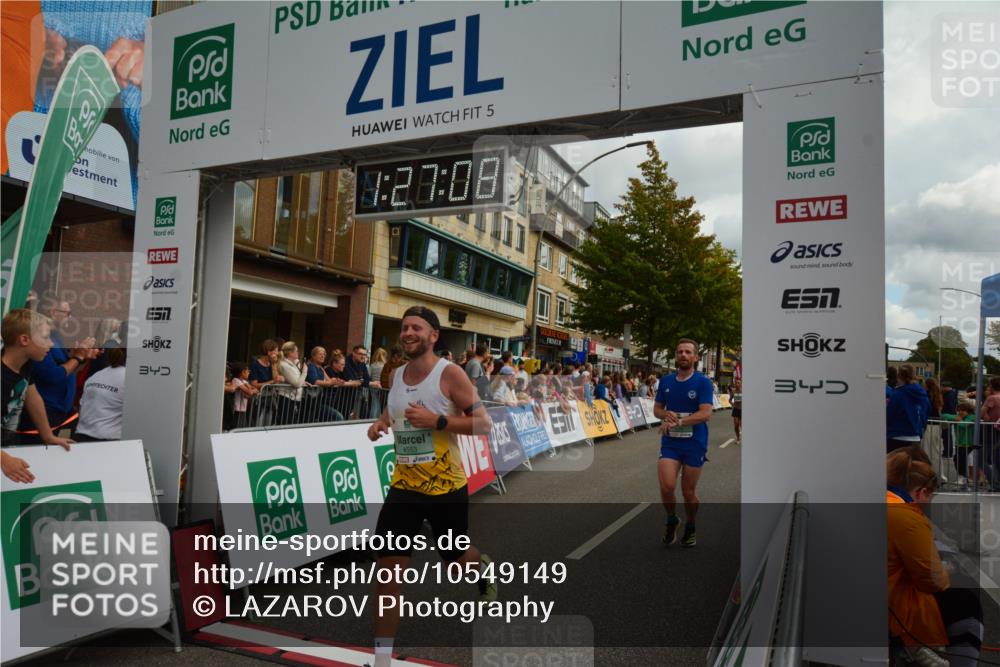20.09.2026 - PSD Bank Halbmarathon LAZAROV Photography http://msf.ph/oto/10549149 20.09.2026 11:27:07 Ziel 1314, 1574, 2346, 3870, 4553 meine-sportfotos.de