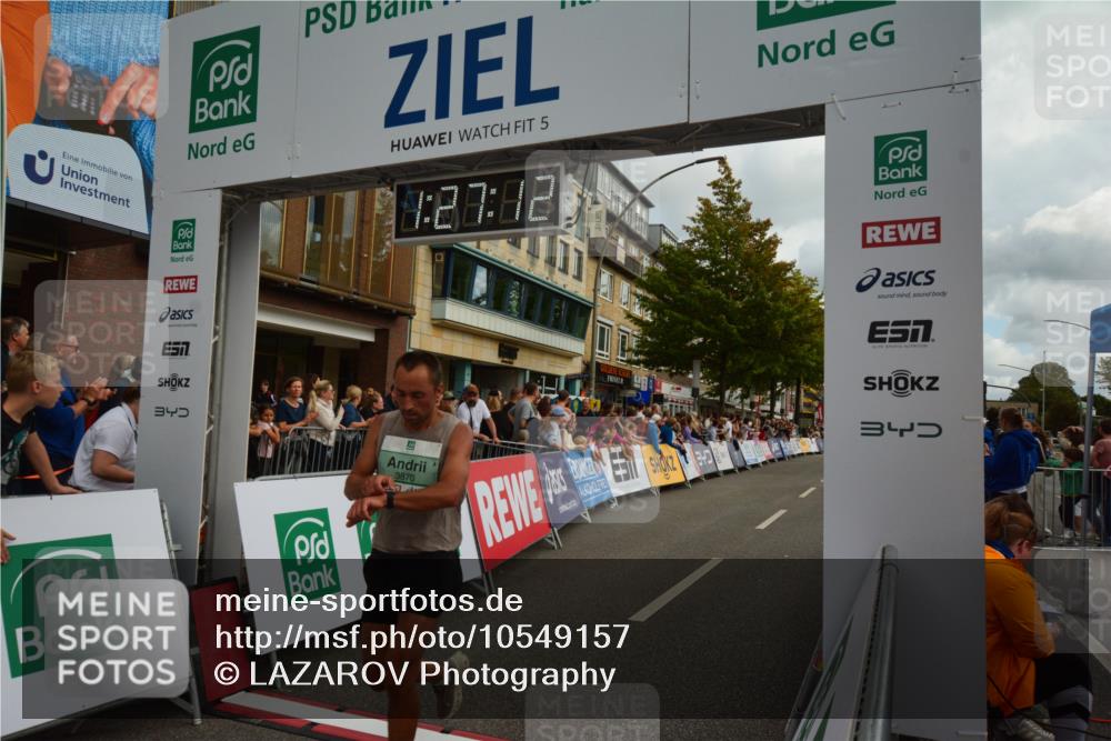 20.09.2026 - PSD Bank Halbmarathon LAZAROV Photography http://msf.ph/oto/10549157 20.09.2026 11:27:12 Ziel 1314, 1574, 2813, 3870, 4553 meine-sportfotos.de
