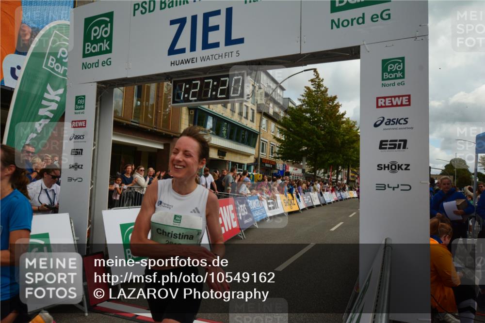 20.09.2026 - PSD Bank Halbmarathon LAZAROV Photography http://msf.ph/oto/10549162 20.09.2026 11:27:20 Ziel 1078, 1314, 2096, 2813, 4100, 4496, 4648 meine-sportfotos.de