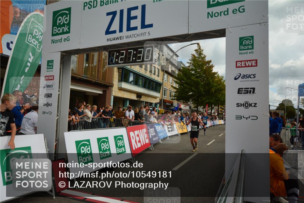 20.09.2026 - PSD Bank Halbmarathon LAZAROV Photography http://msf.ph/oto/10549181 20.09.2026 11:27:29 Ziel 1078, 2096, 2880, 4100, 4496, 4648 meine-sportfotos.de