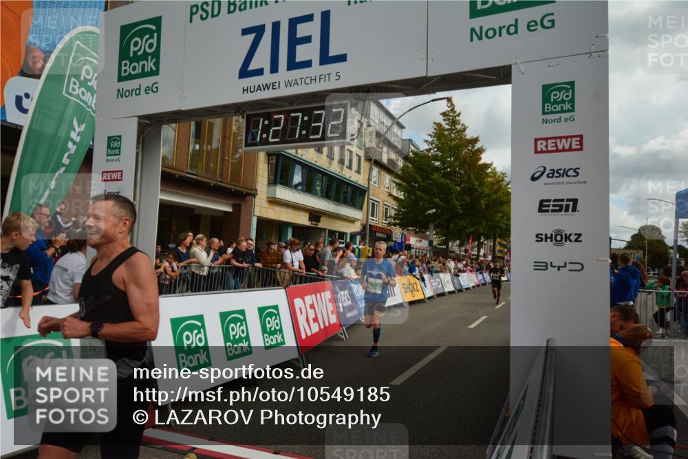 20.09.2026 - PSD Bank Halbmarathon LAZAROV Photography http://msf.ph/oto/10549185 20.09.2026 11:27:31 Ziel 1078, 2096, 2880, 4100, 4496, 4648 meine-sportfotos.de