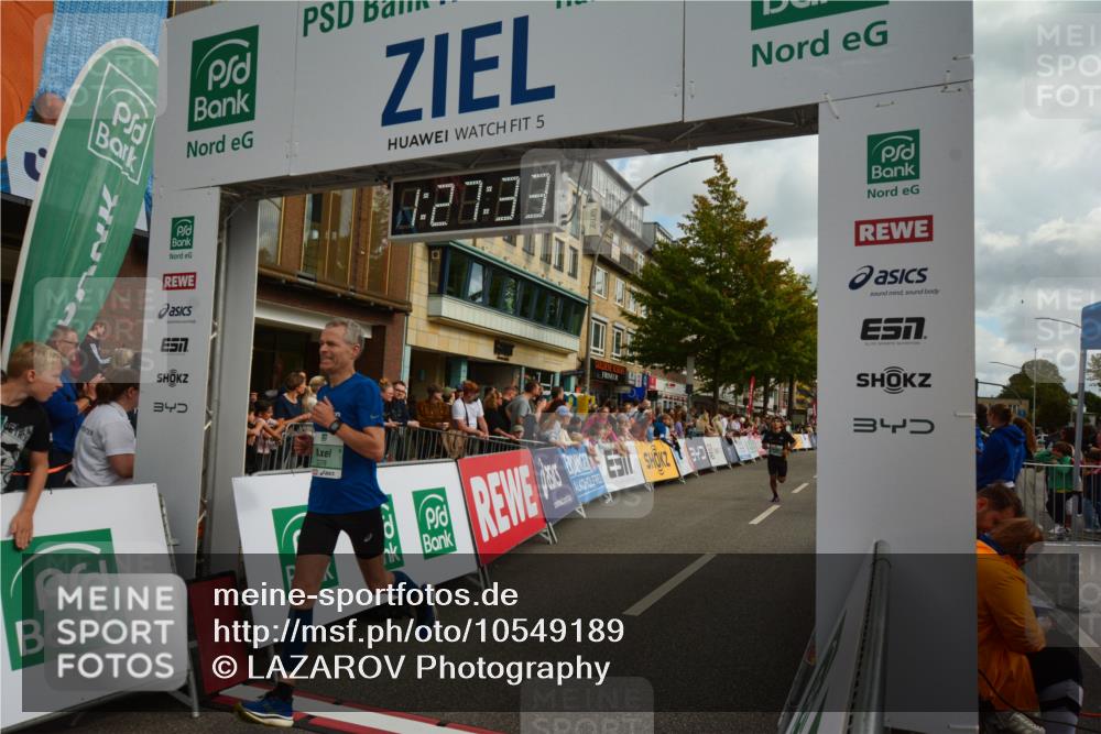20.09.2026 - PSD Bank Halbmarathon LAZAROV Photography http://msf.ph/oto/10549189 20.09.2026 11:27:32 Ziel 1078, 2096, 2880, 4496, 4648 meine-sportfotos.de