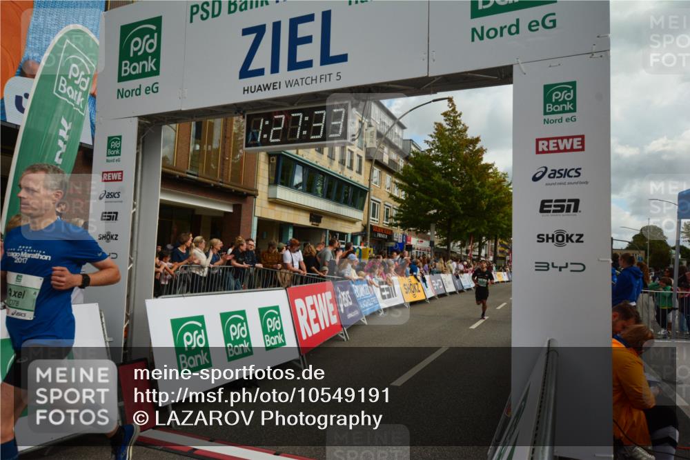 20.09.2026 - PSD Bank Halbmarathon LAZAROV Photography http://msf.ph/oto/10549191 20.09.2026 11:27:33 Ziel 1078, 2096, 2880, 4496 meine-sportfotos.de