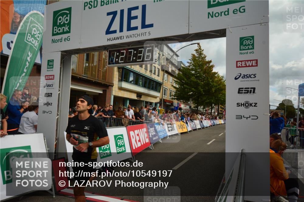 20.09.2026 - PSD Bank Halbmarathon LAZAROV Photography http://msf.ph/oto/10549197 20.09.2026 11:27:35 Ziel 1078, 2096, 2880, 3189, 3348, 4496 meine-sportfotos.de