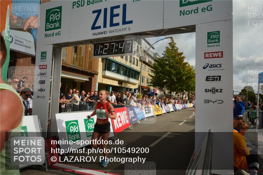 20.09.2026 - PSD Bank Halbmarathon LAZAROV Photography http://msf.ph/oto/10549200 20.09.2026 11:27:46 Ziel 2544, 3189, 3348, 3431, 4462 meine-sportfotos.de
