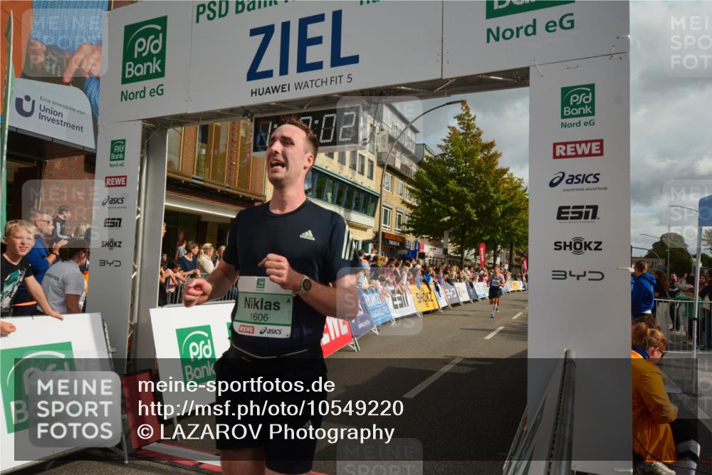20.09.2026 - PSD Bank Halbmarathon LAZAROV Photography http://msf.ph/oto/10549220 20.09.2026 11:28:02 Ziel 1399, 1606, 1679, 2484, 3068, 3207, 4462, 4795 meine-sportfotos.de