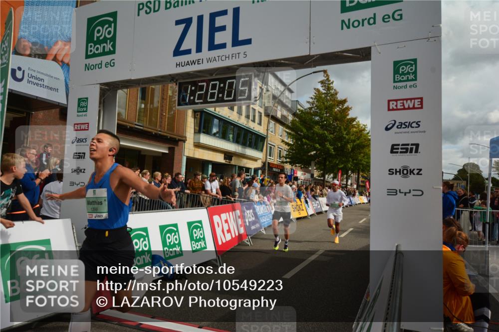 20.09.2026 - PSD Bank Halbmarathon LAZAROV Photography http://msf.ph/oto/10549223 20.09.2026 11:28:04 Ziel 1096, 1399, 1606, 1679, 2484, 3068, 3207, 4462, 4795 meine-sportfotos.de