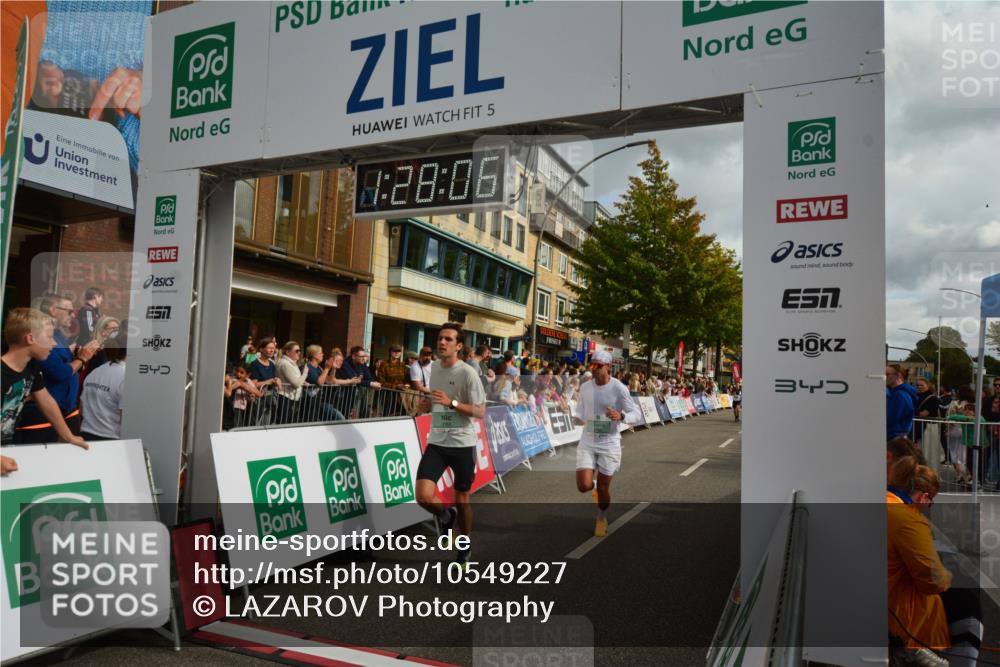 20.09.2026 - PSD Bank Halbmarathon LAZAROV Photography http://msf.ph/oto/10549227 20.09.2026 11:28:05 Ziel 1096, 1399, 1606, 1679, 2484, 3068, 3207, 3362, 4795 meine-sportfotos.de