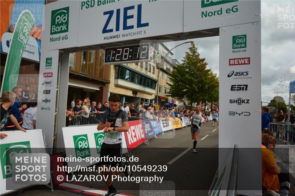20.09.2026 - PSD Bank Halbmarathon LAZAROV Photography http://msf.ph/oto/10549239 20.09.2026 11:28:11 Ziel 1096, 1399, 1679, 2484, 3068, 3207, 3362, 4795 meine-sportfotos.de