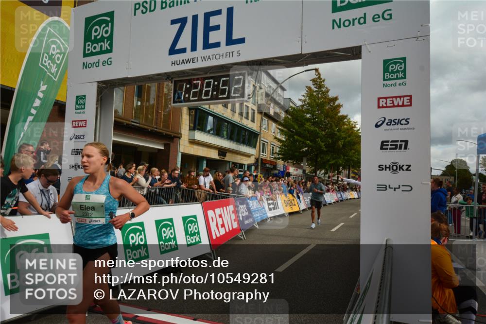 20.09.2026 - PSD Bank Halbmarathon LAZAROV Photography http://msf.ph/oto/10549281 20.09.2026 11:28:51 Ziel 1057, 1333, 1506, 2372, 2490, 3665, 4325 meine-sportfotos.de