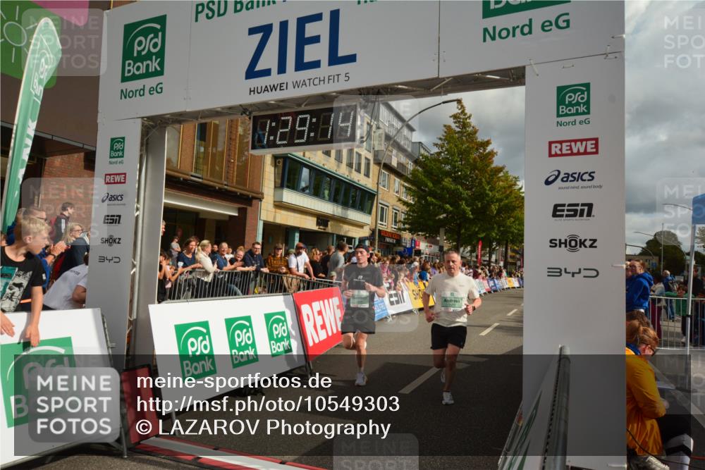 20.09.2026 - PSD Bank Halbmarathon LAZAROV Photography http://msf.ph/oto/10549303 20.09.2026 11:29:13 Ziel 1548, 1572, 2404, 2446, 2459, 2975, 4348 meine-sportfotos.de