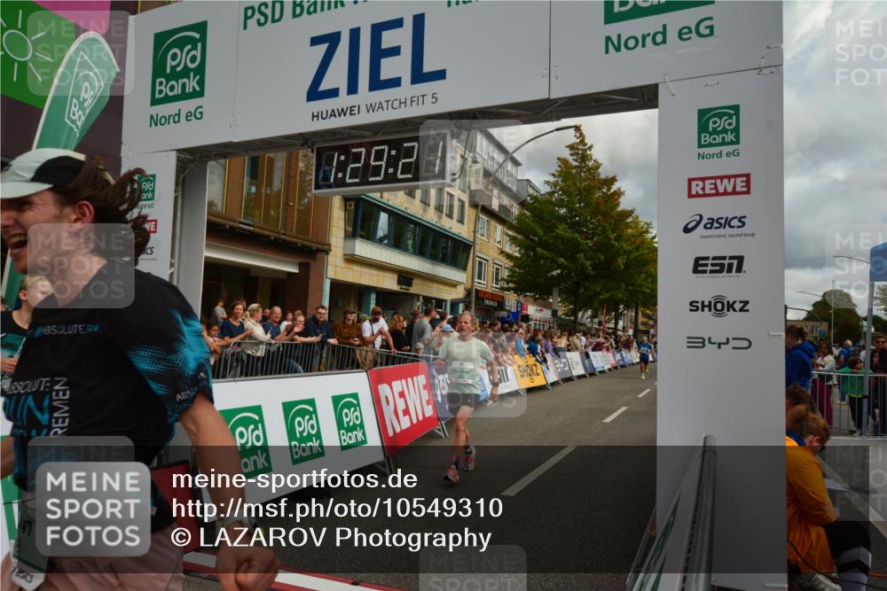 20.09.2026 - PSD Bank Halbmarathon LAZAROV Photography http://msf.ph/oto/10549310 20.09.2026 11:29:21 Ziel 1422, 1548, 2401, 2472, 3519, 3729, 4348, 4459 meine-sportfotos.de