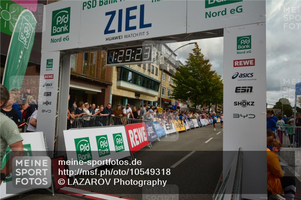 20.09.2026 - PSD Bank Halbmarathon LAZAROV Photography http://msf.ph/oto/10549318 20.09.2026 11:29:22 Ziel 1422, 1548, 2401, 2472, 3519, 3729, 4348, 4459 meine-sportfotos.de